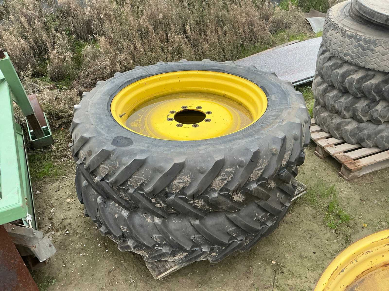 Michelin Agribib - Гуми и джанти за Трактор: снимка 1 Michelin Agribib - Гуми и джанти за Трактор: снимка 1