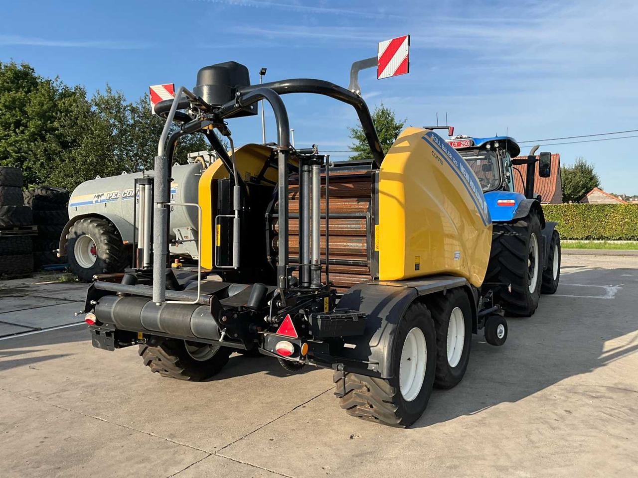 New Holland Roll Baler 125 Combi - Рулонна сламопреса: снимка 4 New Holland Roll Baler 125 Combi - Рулонна сламопреса: снимка 4