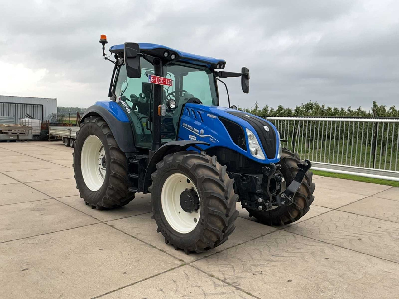 New Holland TS 5.120 - Трактор: снимка 3 New Holland TS 5.120 - Трактор: снимка 3