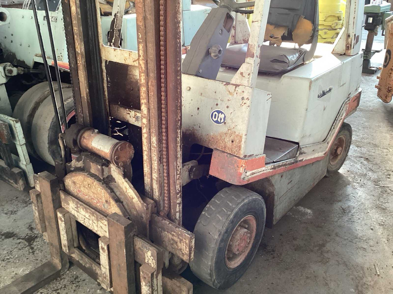 OM FORKLIFT - Мотокар: снимка 4 OM FORKLIFT - Мотокар: снимка 4