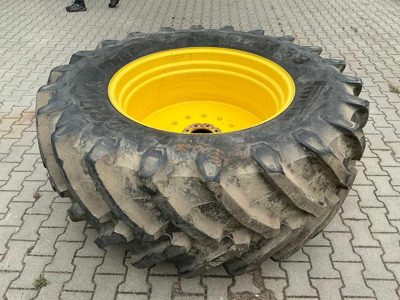 Pirelli TM800 - Гуми и джанти за Трактор: снимка 5 Pirelli TM800 - Гуми и джанти за Трактор: снимка 5