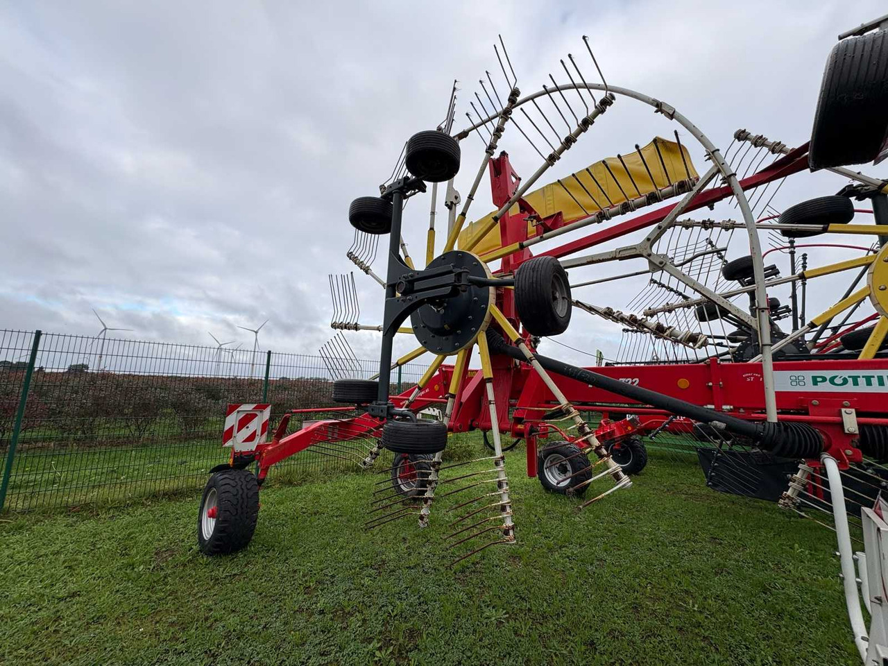 Pöttinger TOP 722 - Комбайн: снимка 5 Pöttinger TOP 722 - Комбайн: снимка 5
