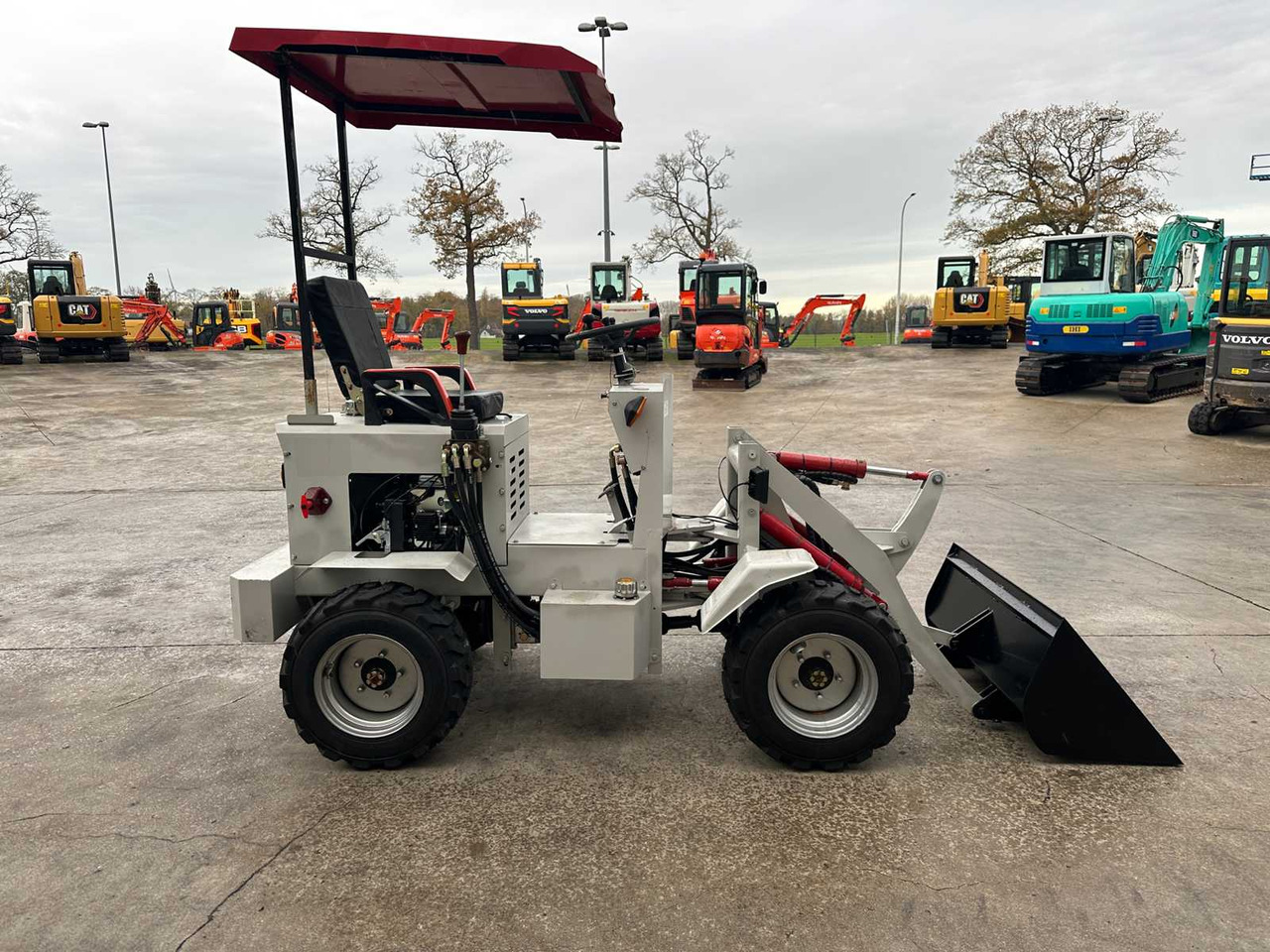 SDLOOL - 2025 - SL45 - MINI WHEEL LOADER - Колесен товарач: снимка 4 SDLOOL - 2025 - SL45 - MINI WHEEL LOADER - Колесен товарач: снимка 4