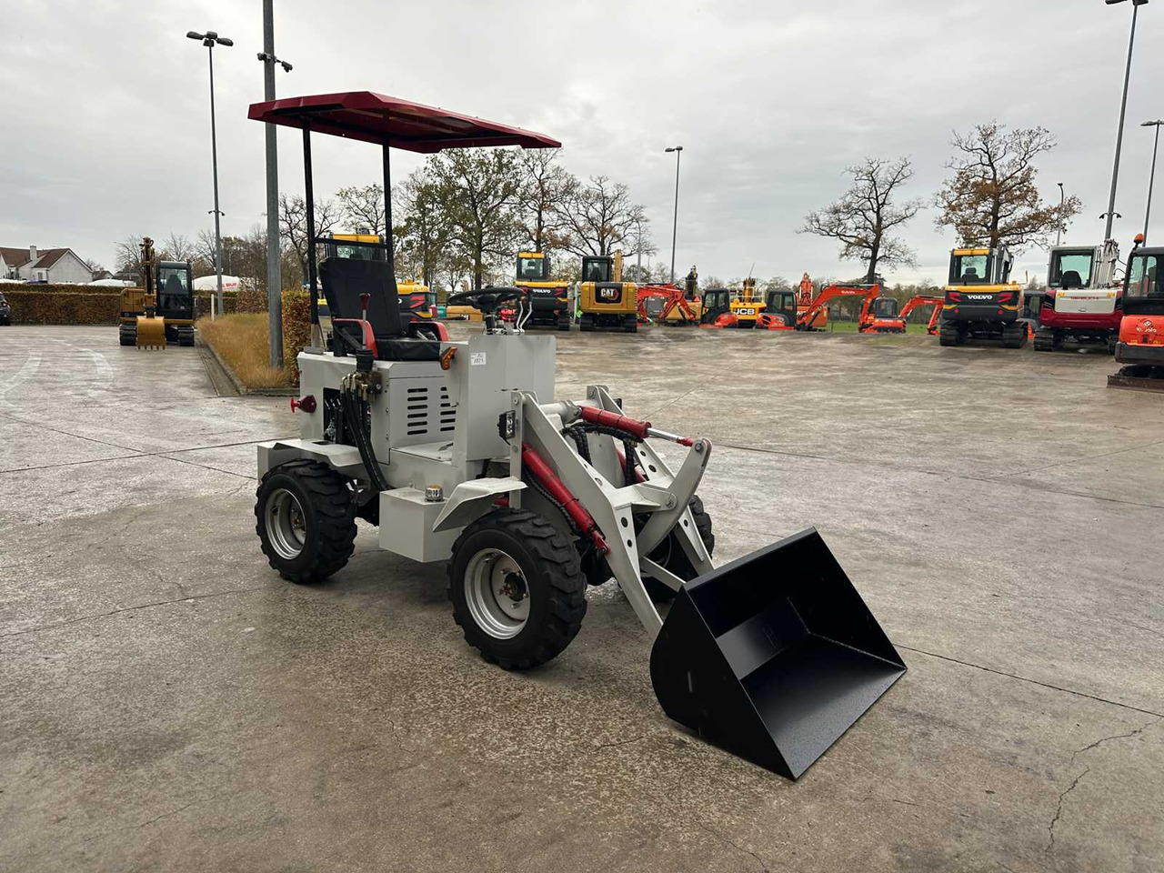 SDLOOL - 2025 - SL45 - MINI WHEEL LOADER - Колесен товарач: снимка 3 SDLOOL - 2025 - SL45 - MINI WHEEL LOADER - Колесен товарач: снимка 3