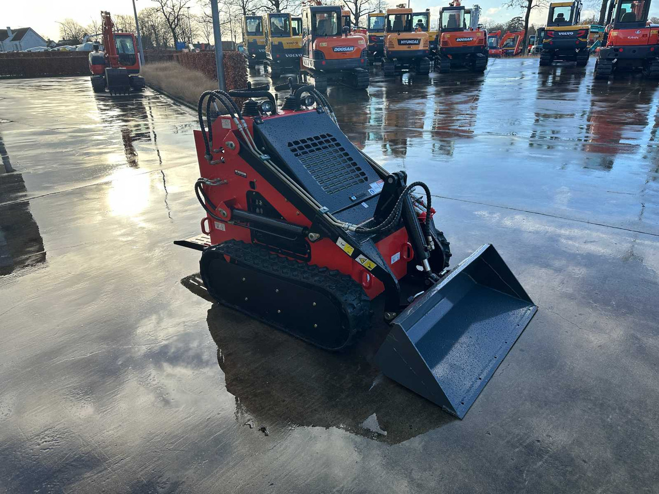 SMACH SH380 - Мини челен товарач: снимка 3 SMACH SH380 - Мини челен товарач: снимка 3