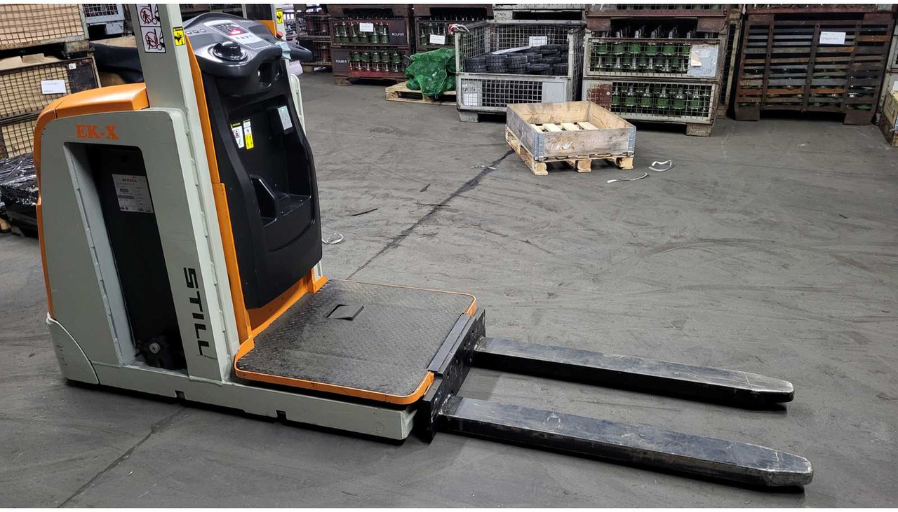 STILLPOLAR EK-XQ2 FORKLIFT WITH CHARGER - Мотокар: снимка 4 STILLPOLAR EK-XQ2 FORKLIFT WITH CHARGER - Мотокар: снимка 4