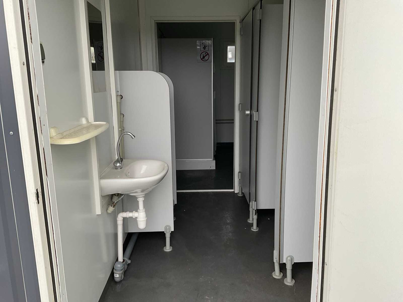 Жилищен контейнер Sanitary unit: снимка 7