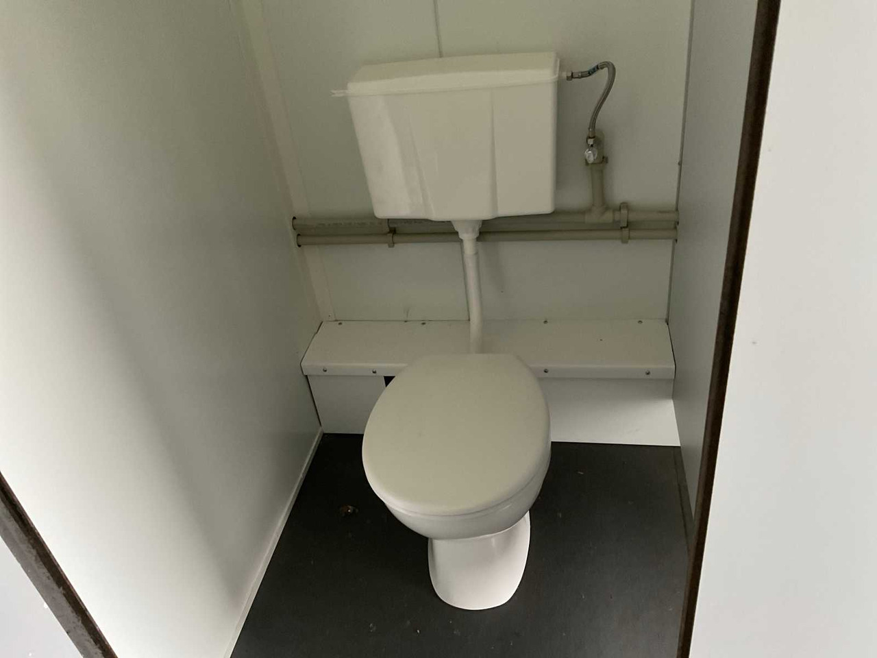 Жилищен контейнер Sanitary unit: снимка 11