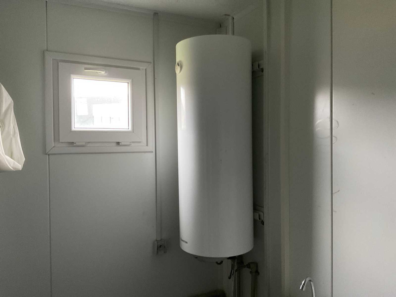Жилищен контейнер Sanitary unit: снимка 15
