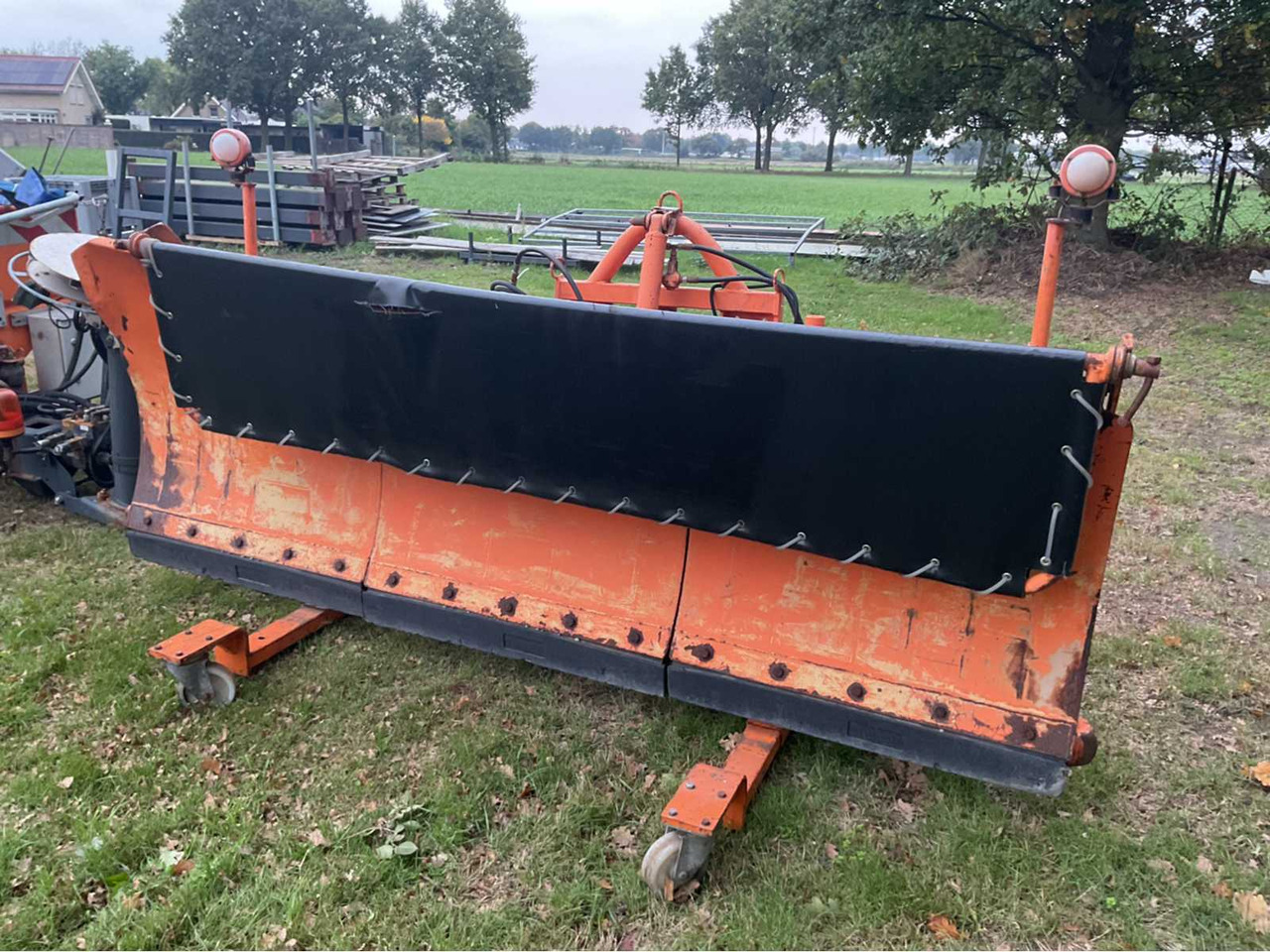Schmidt MF 2.4 - Гребло за сняг: снимка 4 Schmidt MF 2.4 - Гребло за сняг: снимка 4