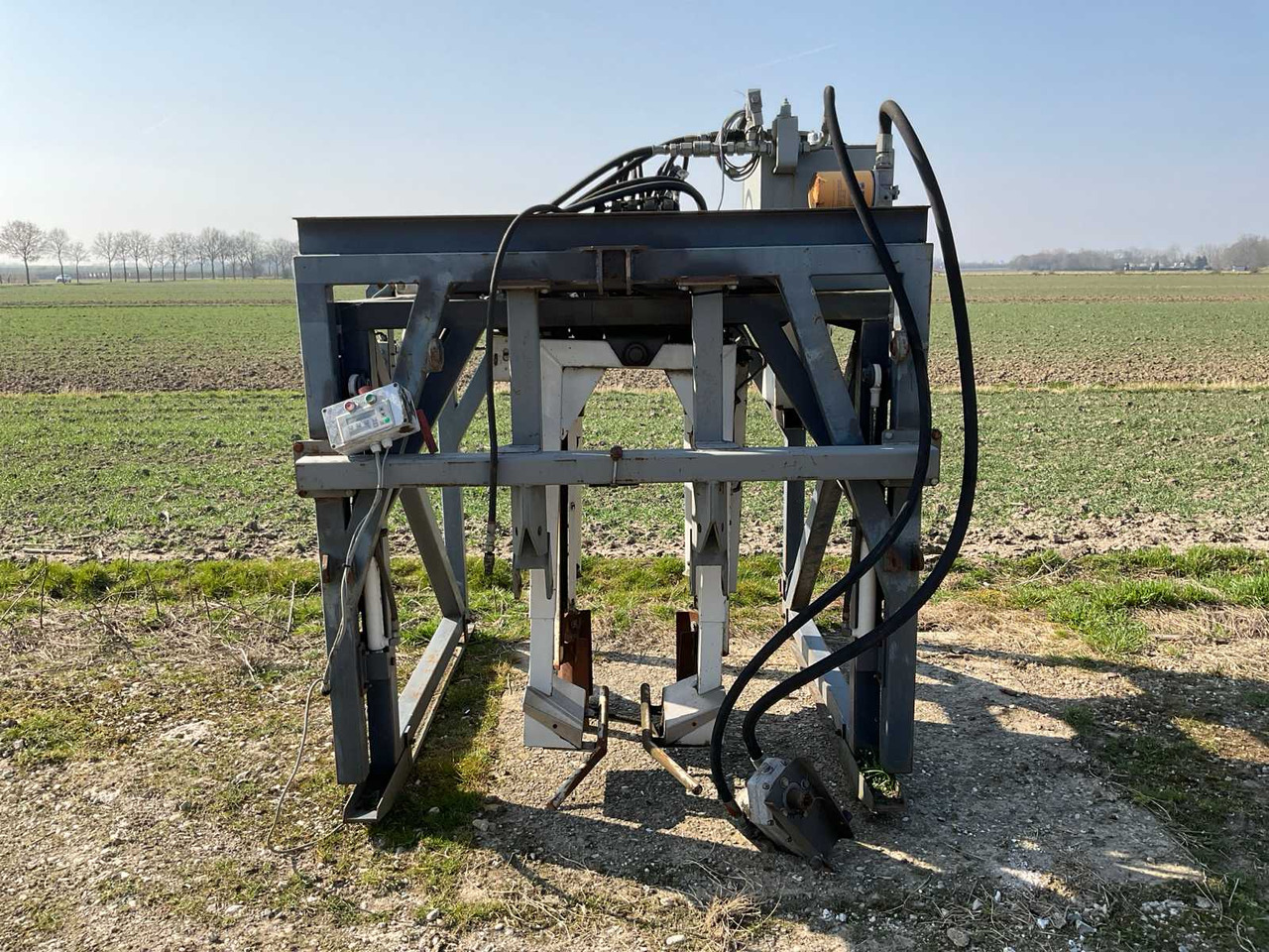 AgriNova P2003-10 - Селскостопанска техника: снимка 2 AgriNova P2003-10 - Селскостопанска техника: снимка 2