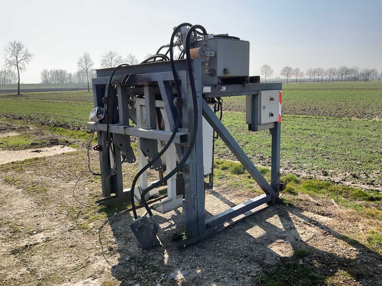 AgriNova P2003-10 - Селскостопанска техника: снимка 3 AgriNova P2003-10 - Селскостопанска техника: снимка 3