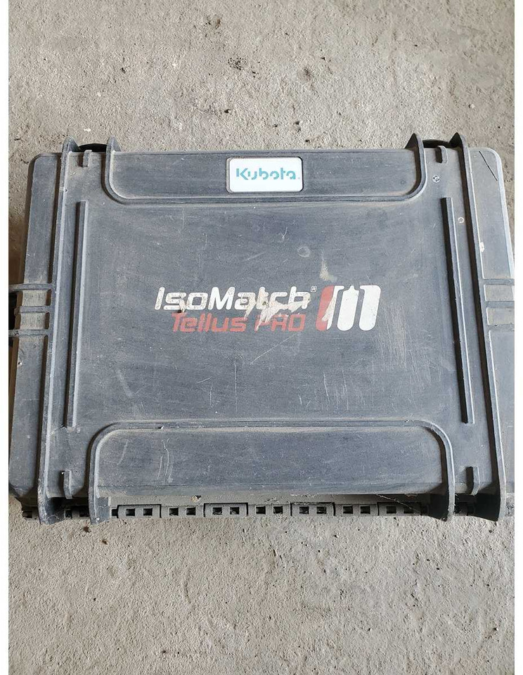 Kubota iso match Tellus pro - Селскостопанска техника: снимка 2 Kubota iso match Tellus pro - Селскостопанска техника: снимка 2