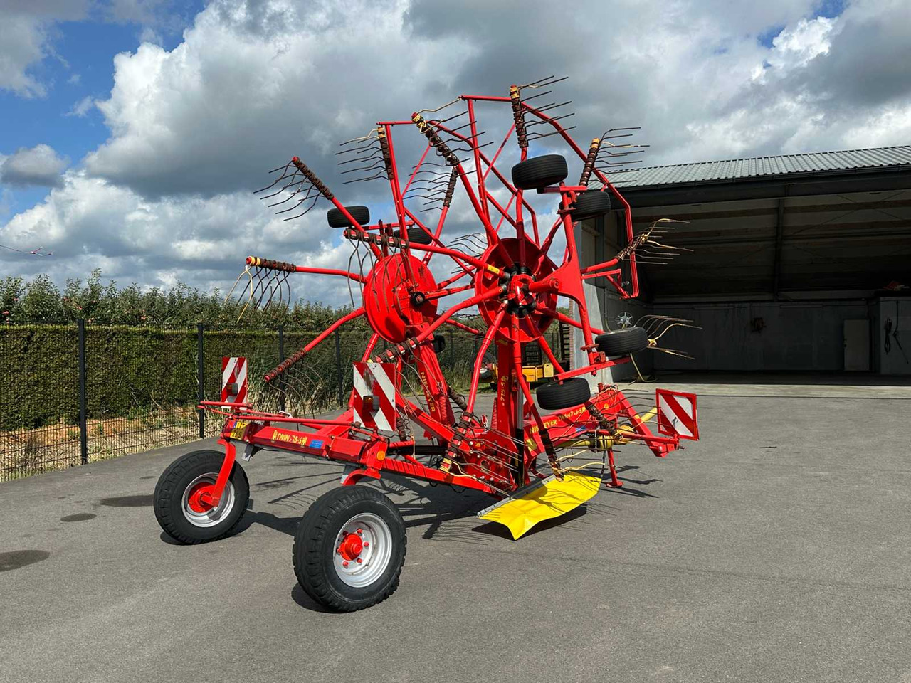 Niemeyer Twin 715S - Селскостопанска техника: снимка 3 Niemeyer Twin 715S - Селскостопанска техника: снимка 3