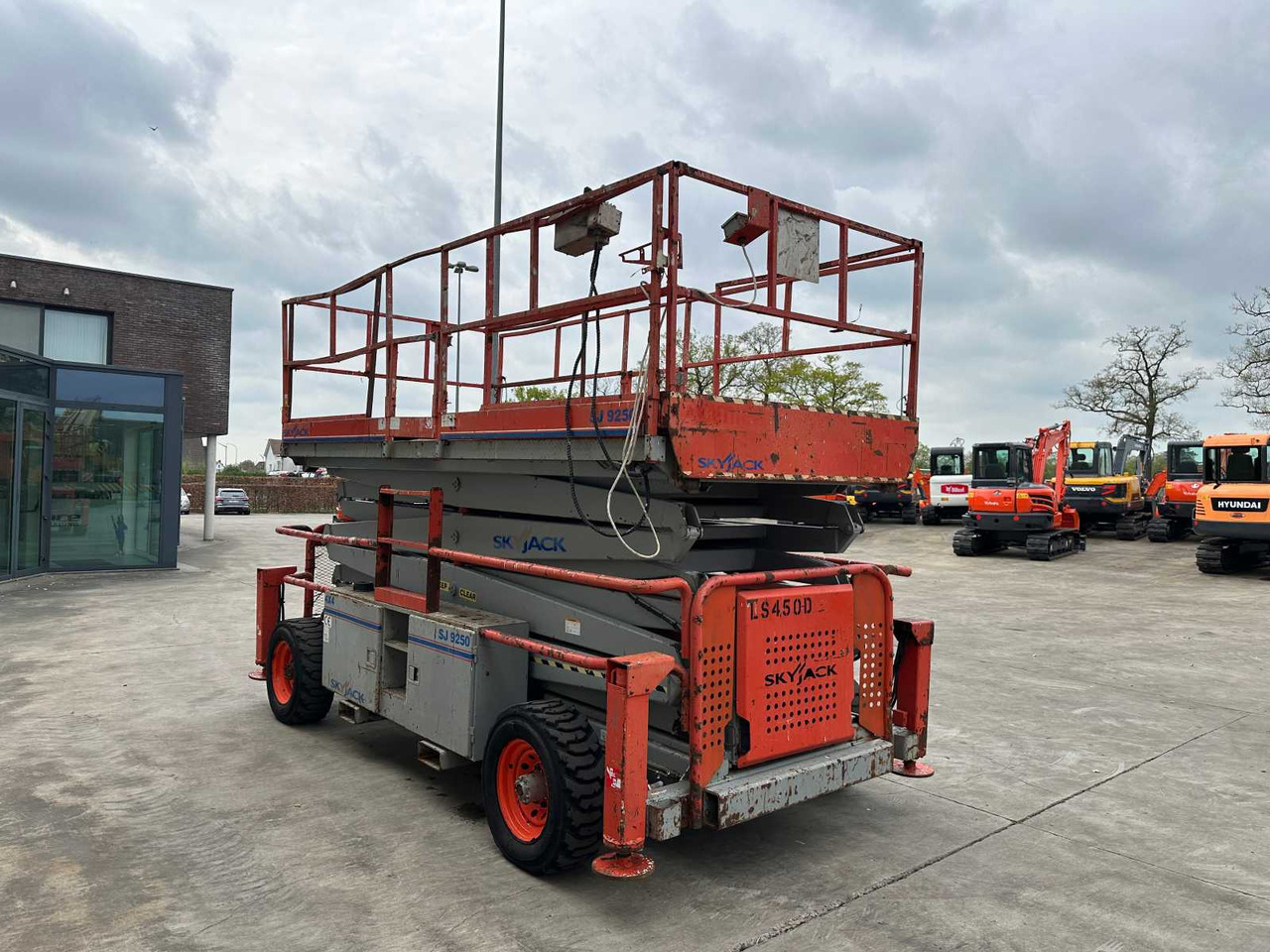 Skyjack SJ9250 - Работна площадка: снимка 3 Skyjack SJ9250 - Работна площадка: снимка 3