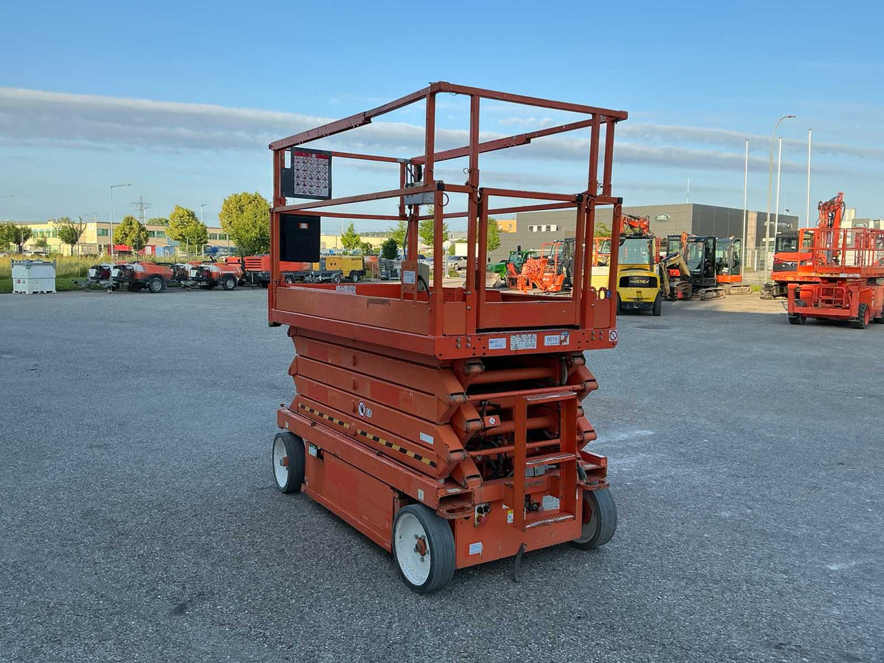Skyjack SJIII-4632 - Работна площадка: снимка 3 Skyjack SJIII-4632 - Работна площадка: снимка 3