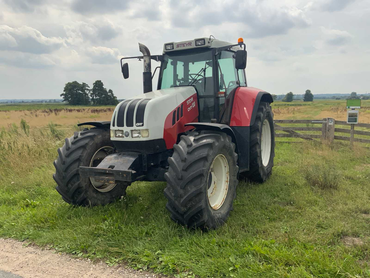 Steyr CVT130 - Трактор: снимка 1 Steyr CVT130 - Трактор: снимка 1