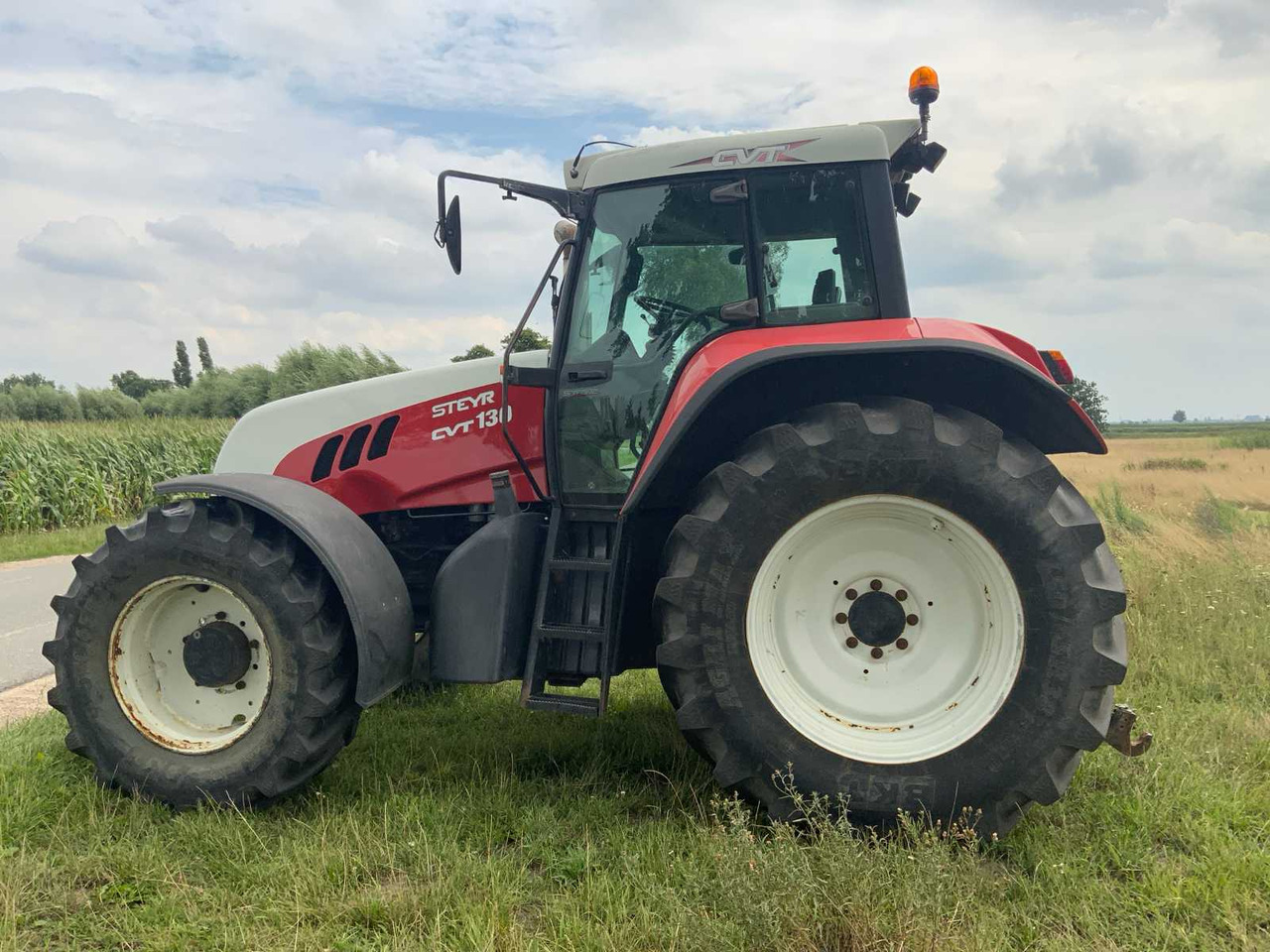 Трактор Steyr CVT130: снимка 9