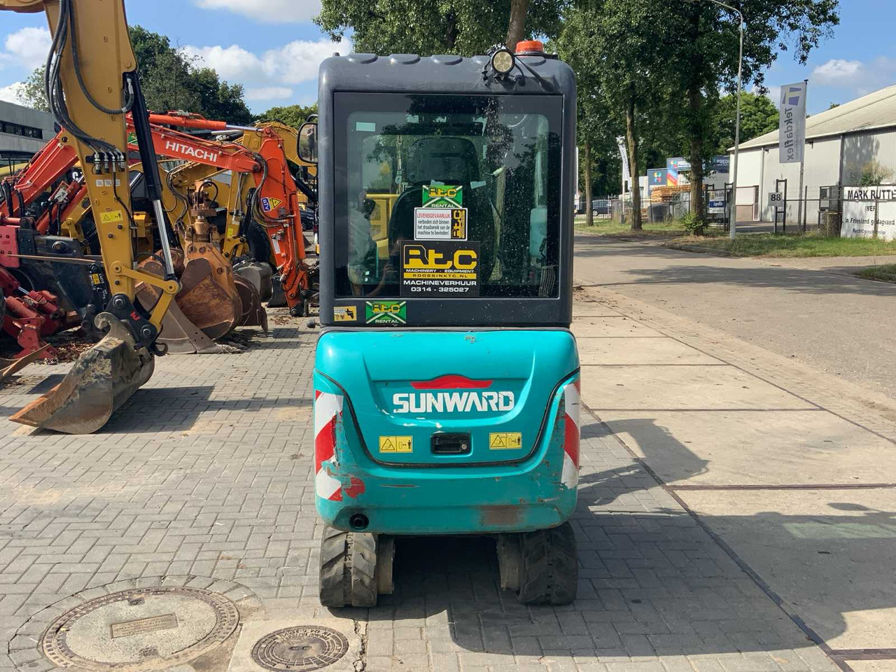 Sunward SWE20F - Верижен багер: снимка 5 Sunward SWE20F - Верижен багер: снимка 5