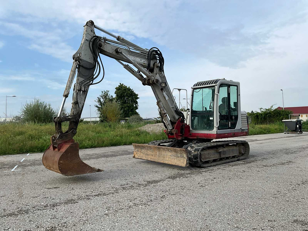 Takeuchi TB175 - Верижен багер: снимка 1 Takeuchi TB175 - Верижен багер: снимка 1