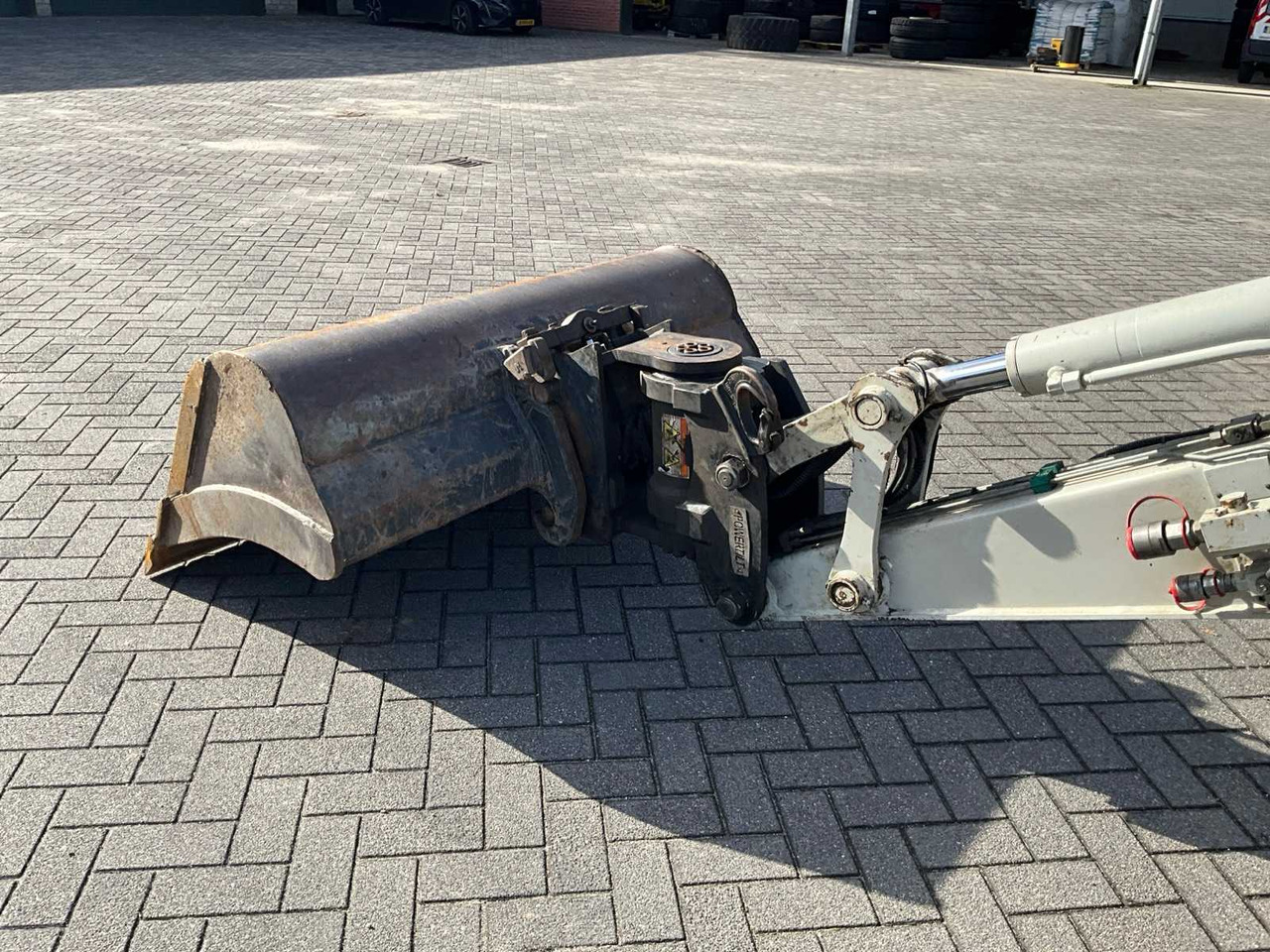 Колесен багер Takeuchi TB295W: снимка 26 Колесен багер Takeuchi TB295W: снимка 26