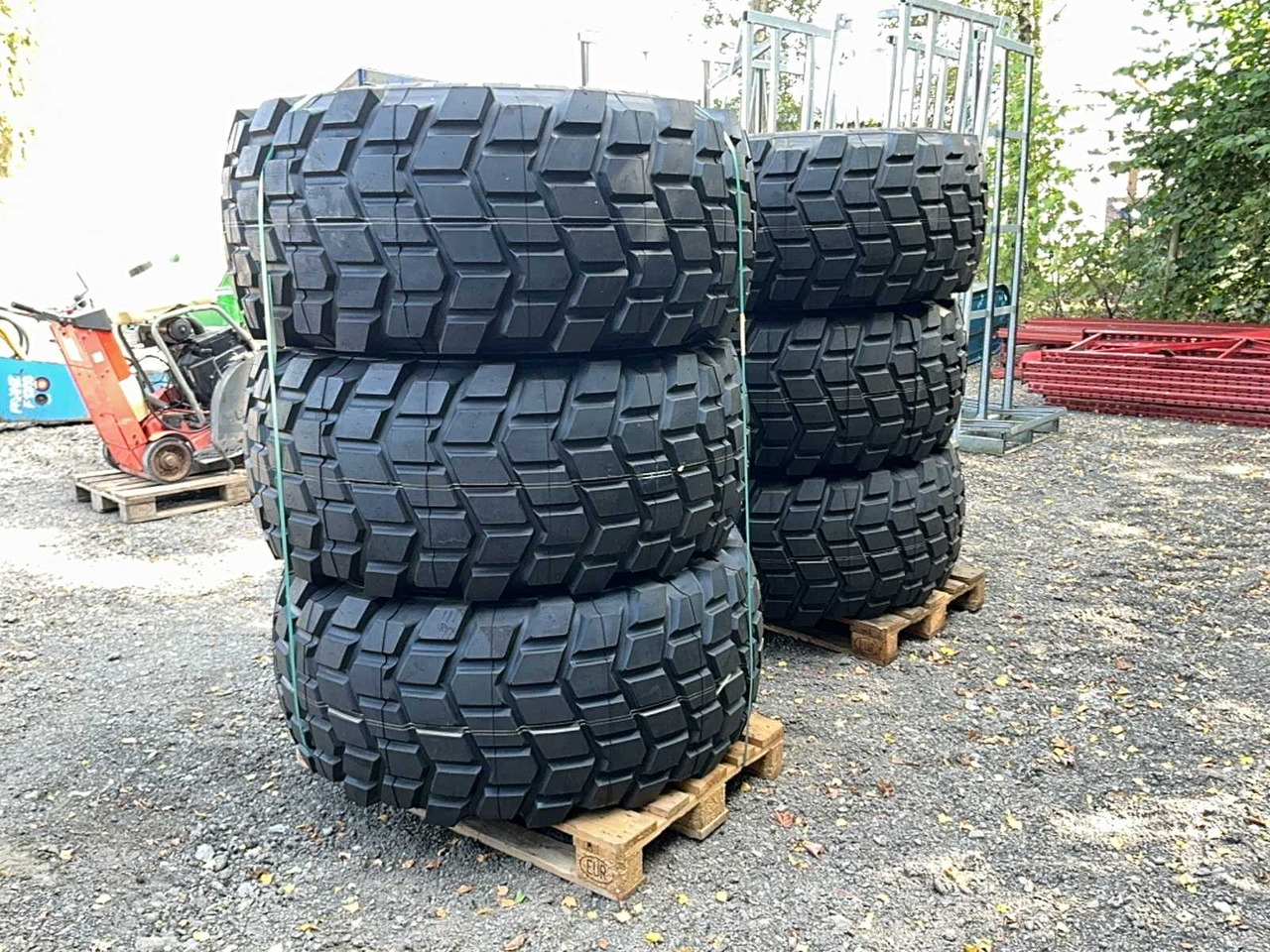 Tires, wheels and rims - Гуми и джанти за Трактор: снимка 3 Tires, wheels and rims - Гуми и джанти за Трактор: снимка 3