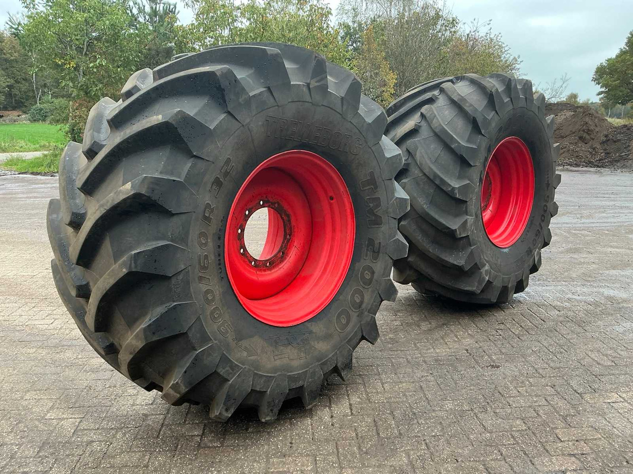 Trelleborg TM200 - Гуми и джанти за Трактор: снимка 4 Trelleborg TM200 - Гуми и джанти за Трактор: снимка 4