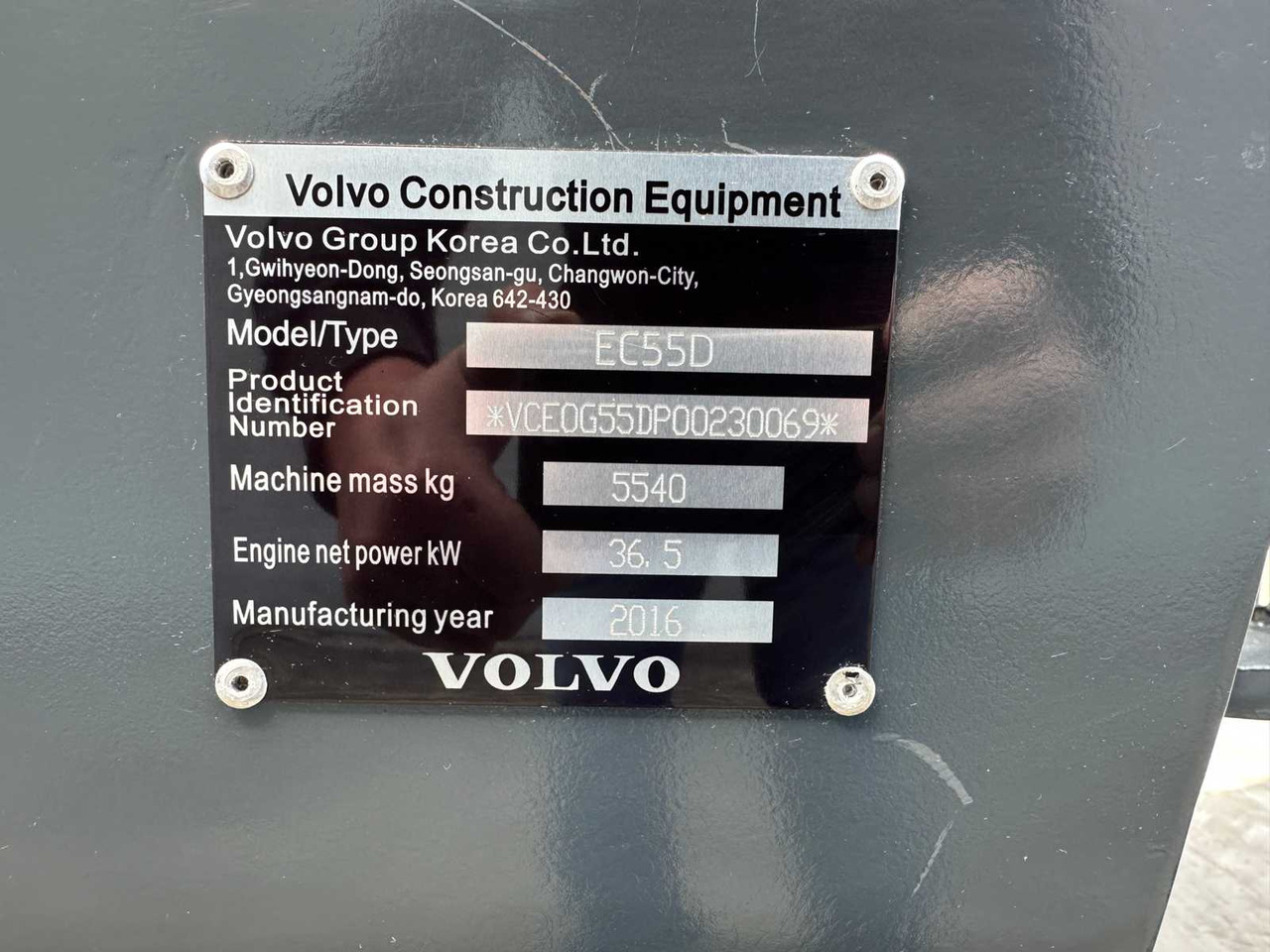 Верижен багер VOLVO EC55D: снимка 46