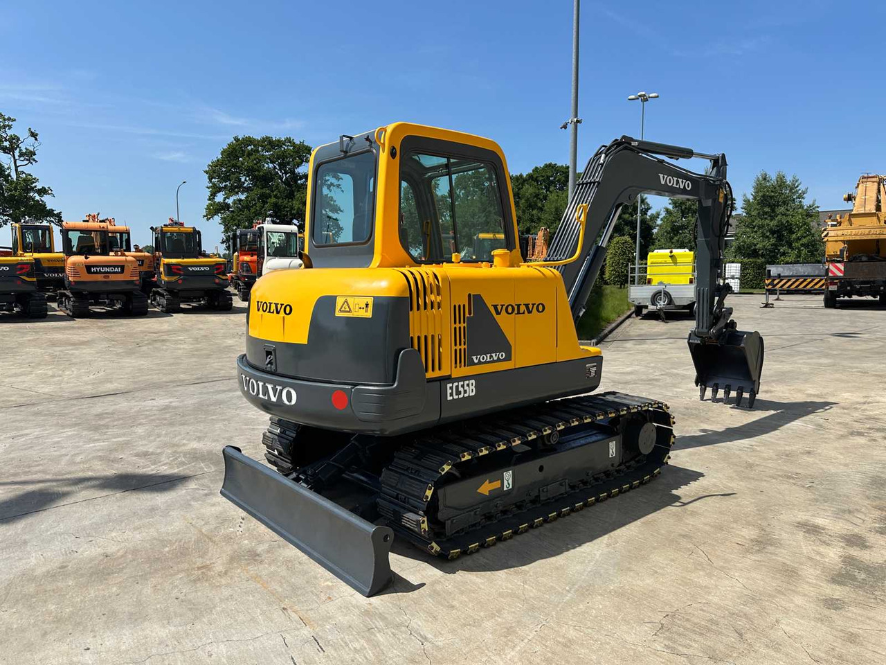 Volvo EC55B - Верижен багер: снимка 4 Volvo EC55B - Верижен багер: снимка 4