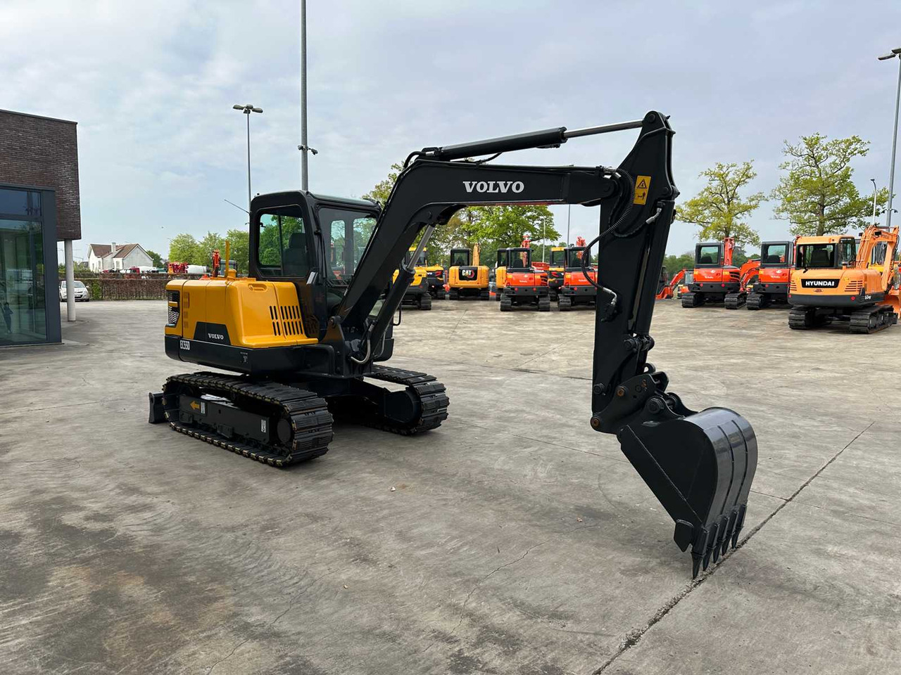 Volvo EC55D - Верижен багер: снимка 3 Volvo EC55D - Верижен багер: снимка 3