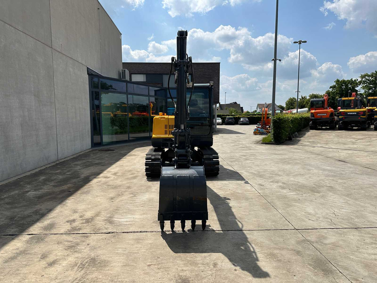Volvo EC55D - Верижен багер: снимка 2 Volvo EC55D - Верижен багер: снимка 2