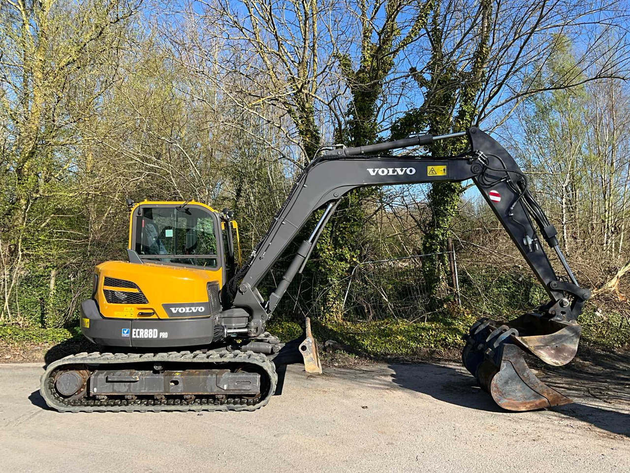 Volvo ECR88D pro - Мини багер: снимка 2 Volvo ECR88D pro - Мини багер: снимка 2
