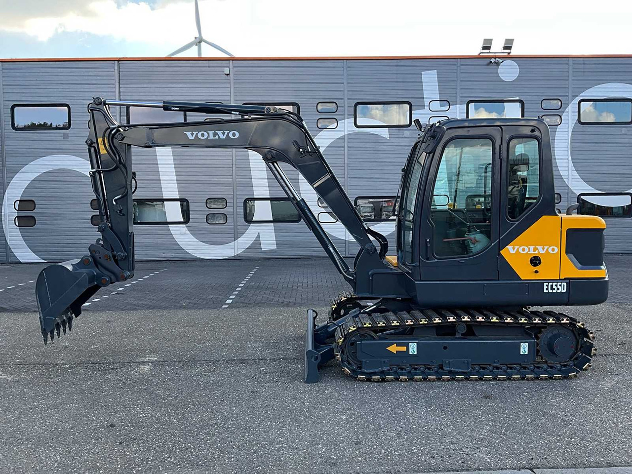 Volvo ED55D - Верижен багер: снимка 2 Volvo ED55D - Верижен багер: снимка 2