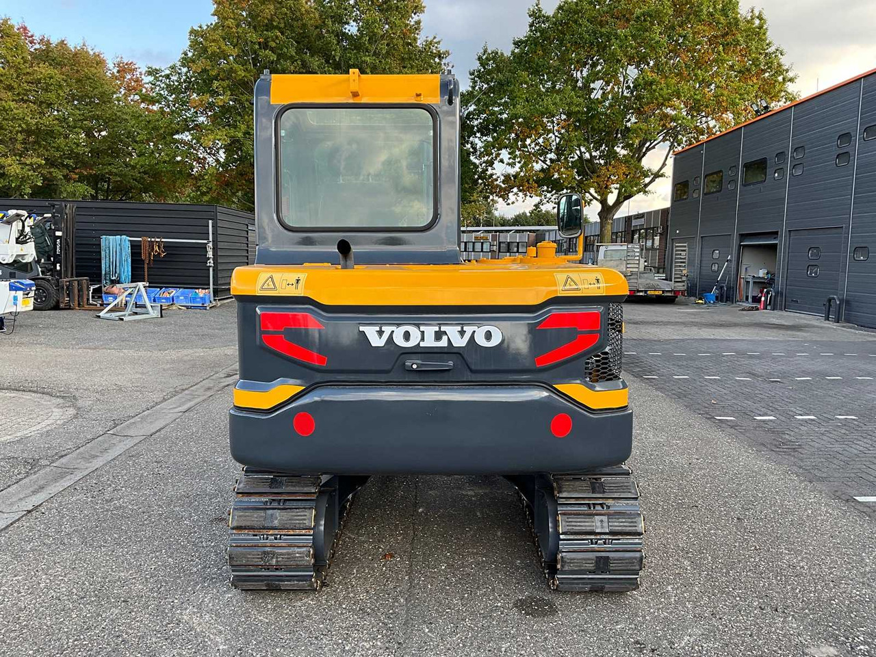 Volvo ED55D - Верижен багер: снимка 4 Volvo ED55D - Верижен багер: снимка 4