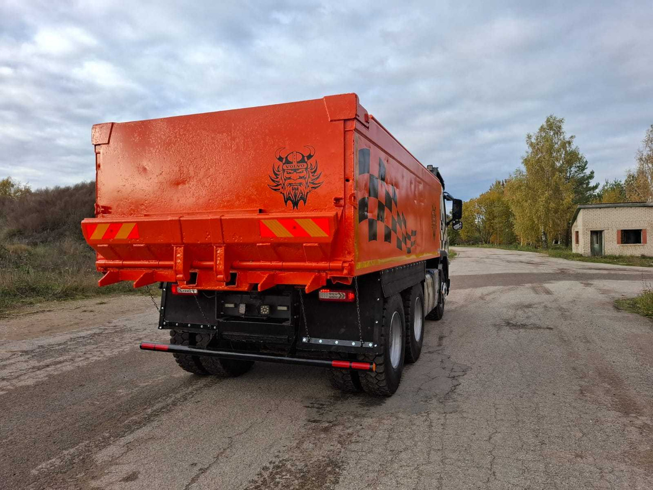 Volvo VOLVO - FM460 - DUMPER TRUCK - 2012 - Самосвал: снимка 3 Volvo VOLVO - FM460 - DUMPER TRUCK - 2012 - Самосвал: снимка 3