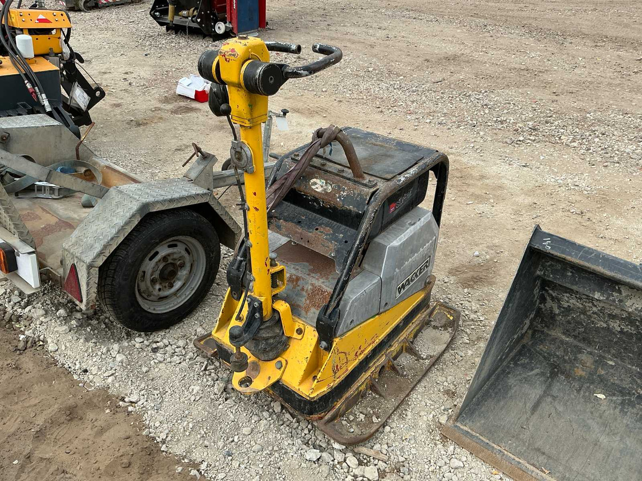 Wacker DPU 6055 - Виброплоча: снимка 2 Wacker DPU 6055 - Виброплоча: снимка 2