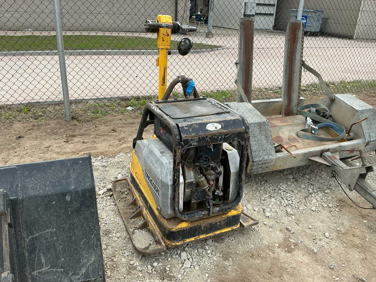 Wacker DPU 6055 - Виброплоча: снимка 1 Wacker DPU 6055 - Виброплоча: снимка 1