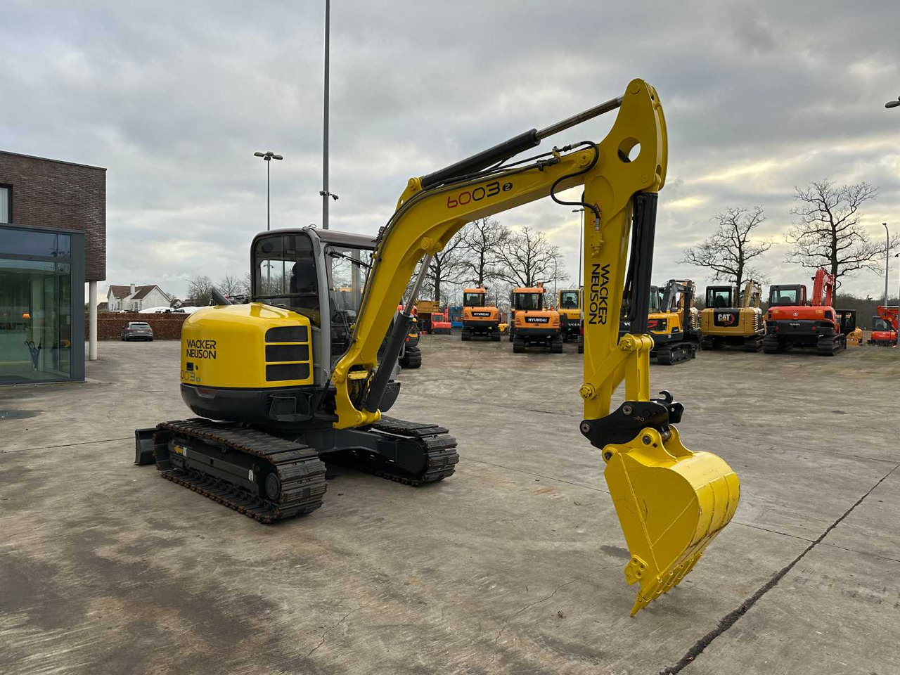 Wacker Neuson 6003 - Верижен багер: снимка 3 Wacker Neuson 6003 - Верижен багер: снимка 3