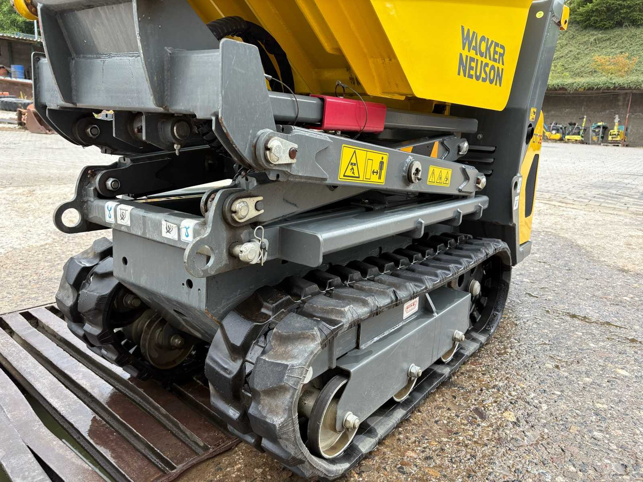 Wacker Neuson DT 05 DT11-01 - Самосвал: снимка 5 Wacker Neuson DT 05 DT11-01 - Самосвал: снимка 5