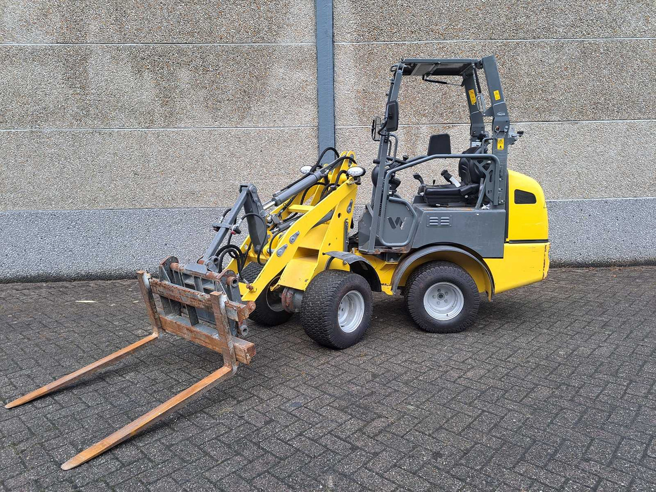 Wacker-Neuson WL20E - Колесен товарач: снимка 2 Wacker-Neuson WL20E - Колесен товарач: снимка 2