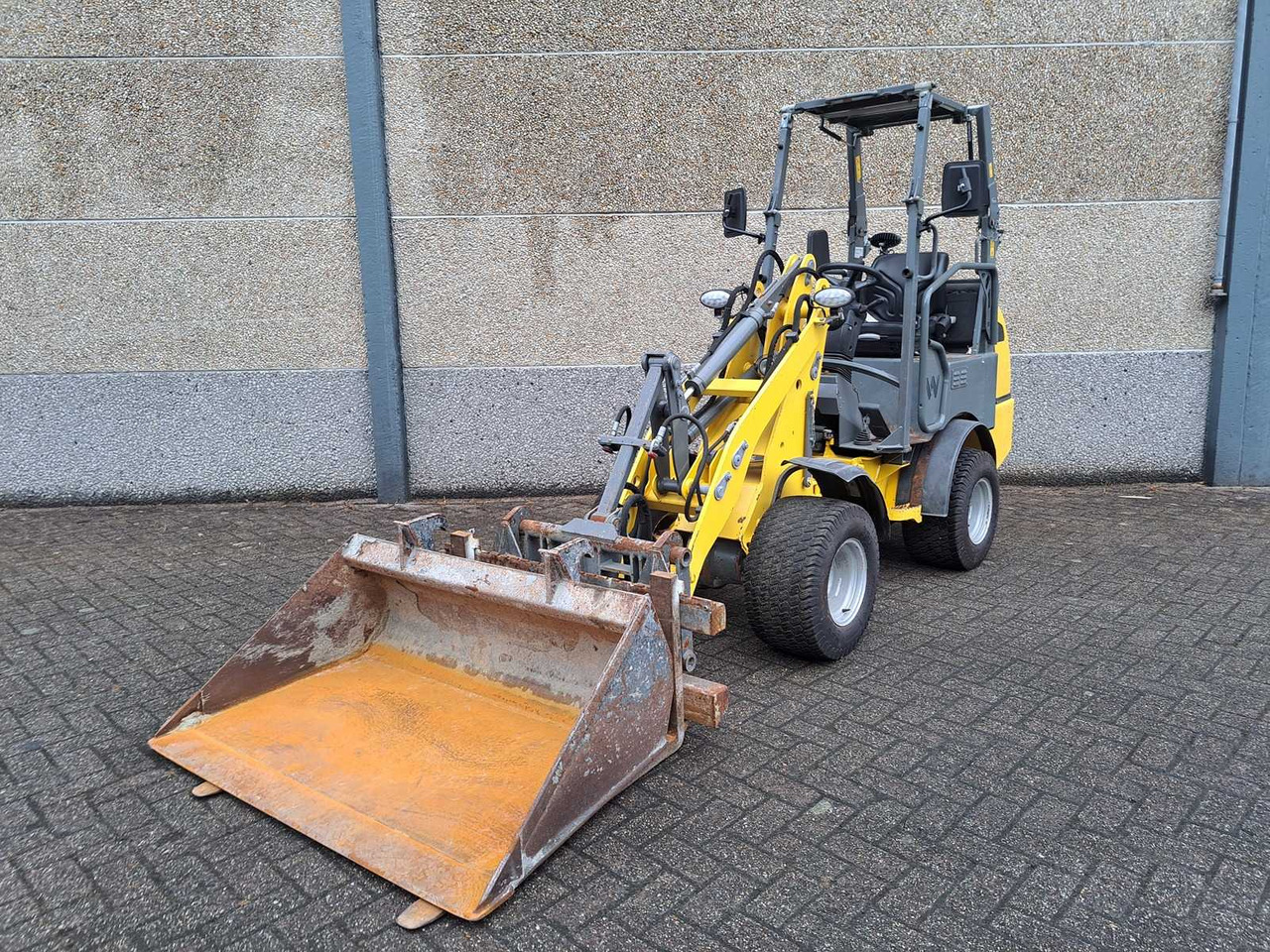Wacker-Neuson WL20E - Колесен товарач: снимка 1 Wacker-Neuson WL20E - Колесен товарач: снимка 1