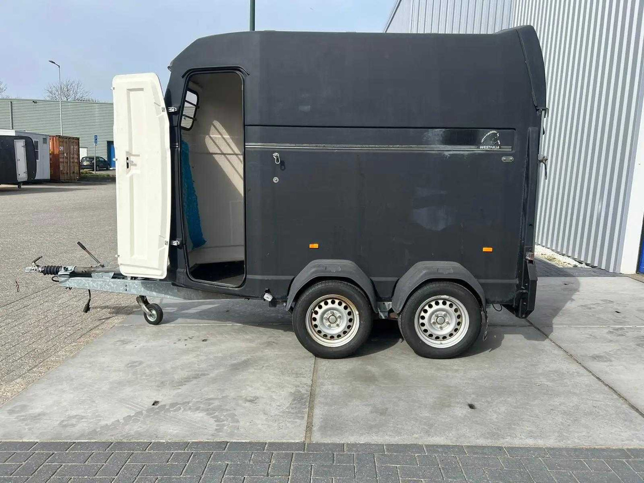 Westfalia Eohippus Jupiter - За превоз на животни ремарке: снимка 1 Westfalia Eohippus Jupiter - За превоз на животни ремарке: снимка 1