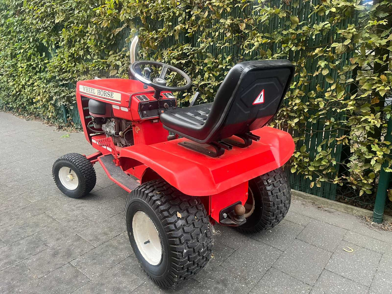 Wheel Horse - Косачка за трева: снимка 5 Wheel Horse - Косачка за трева: снимка 5