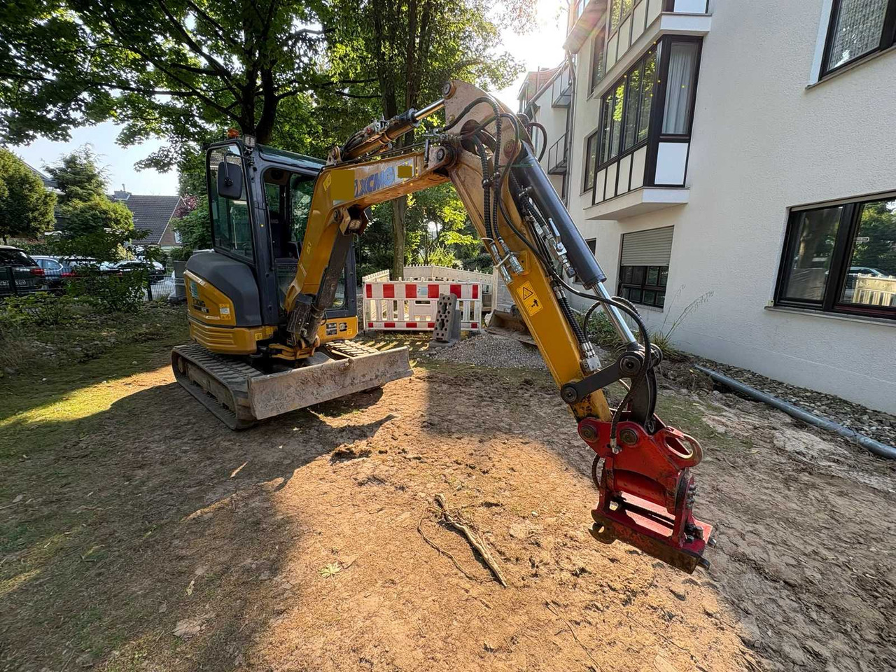 XCMG XE27E - Мини багер: снимка 2 XCMG XE27E - Мини багер: снимка 2