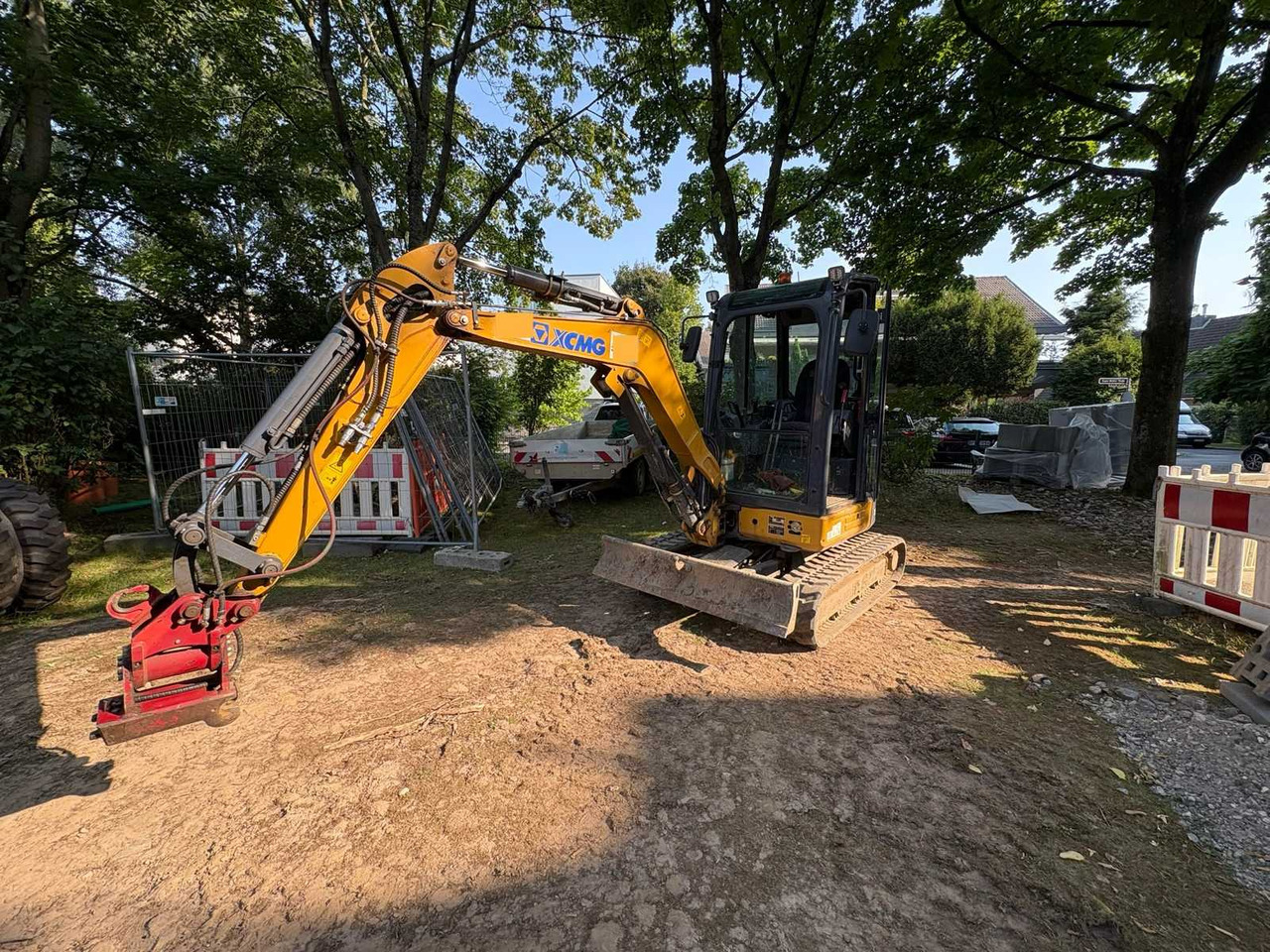 XCMG XE27E - Мини багер: снимка 1 XCMG XE27E - Мини багер: снимка 1