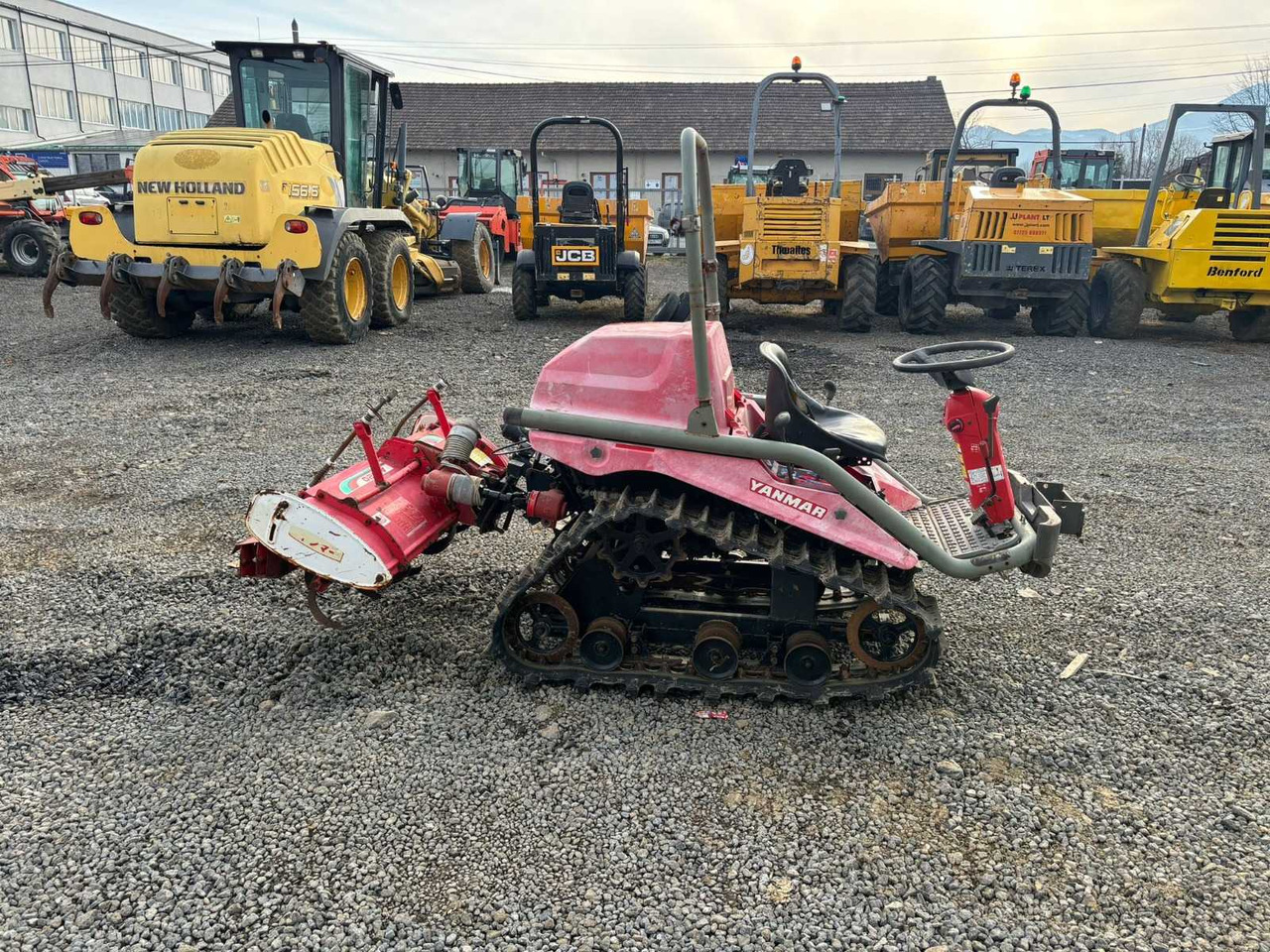 YANMAR TRACKED TRACTOR - Верижен трактор: снимка 5 YANMAR TRACKED TRACTOR - Верижен трактор: снимка 5