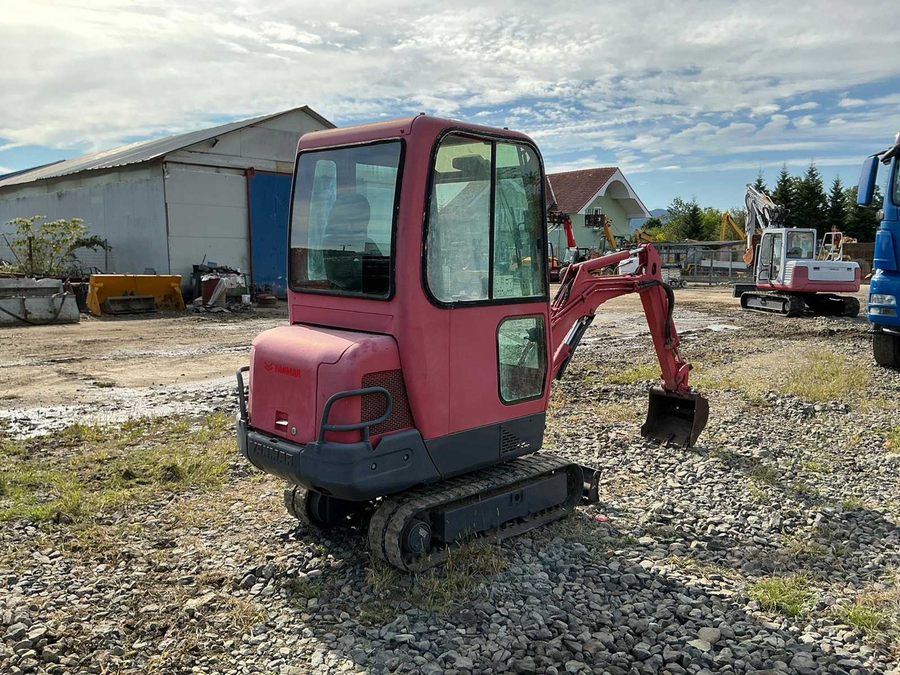 Yanmar B15 - 3 - Мини багер: снимка 5 Yanmar B15 - 3 - Мини багер: снимка 5