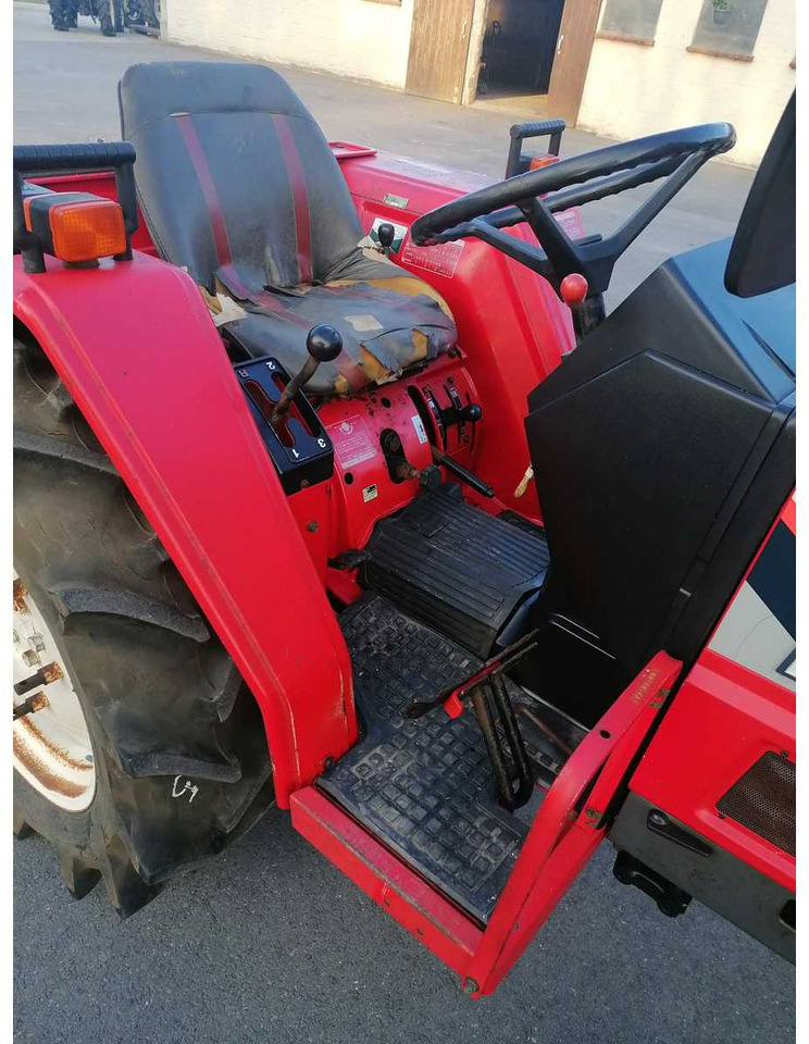 Yanmar F22D - Малък трактор: снимка 5 Yanmar F22D - Малък трактор: снимка 5