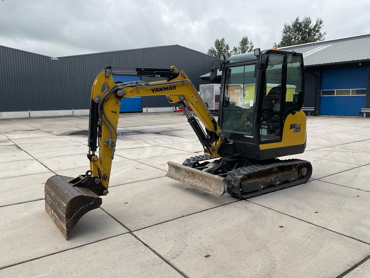 Yanmar SV26 - Верижен багер: снимка 1 Yanmar SV26 - Верижен багер: снимка 1