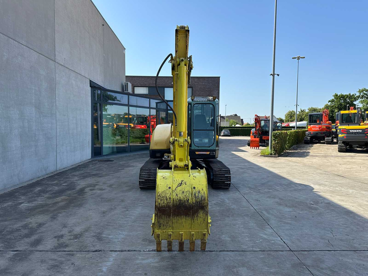 Yanmar VIO80 - Верижен багер: снимка 2 Yanmar VIO80 - Верижен багер: снимка 2